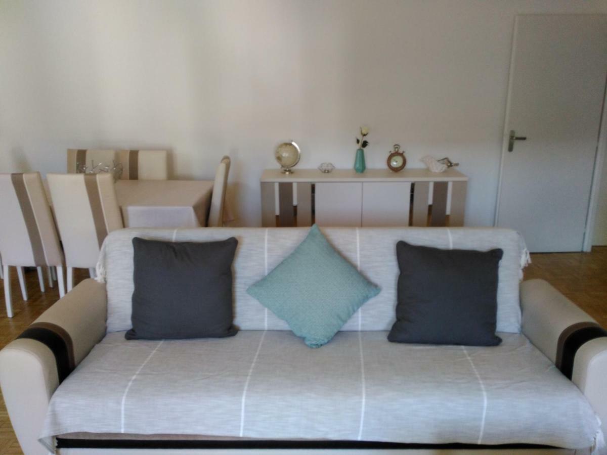Bel Et Spacieux Appartement De 84 M² Avec Parking Tres Proche Du Metro Garibaldi リヨン エクステリア 写真