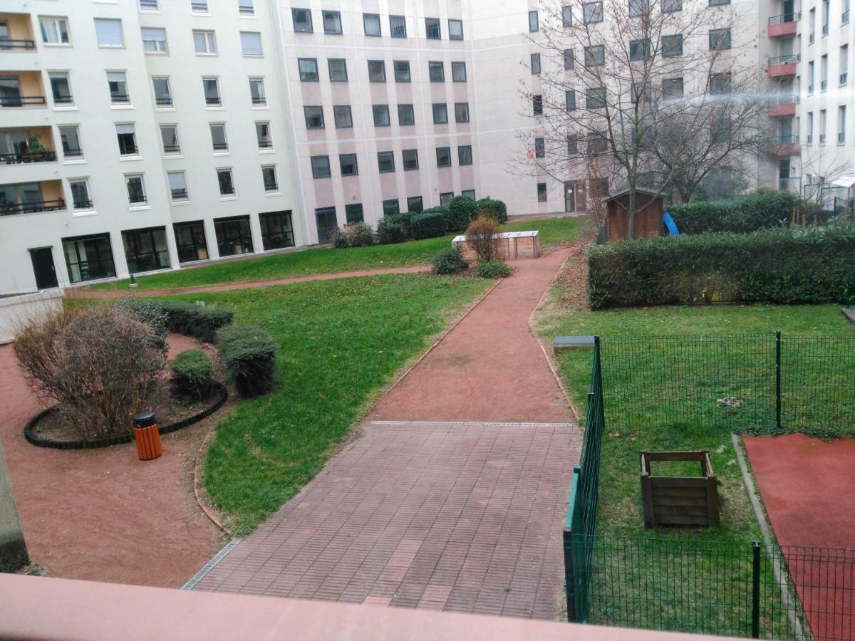 Bel Et Spacieux Appartement De 84 M² Avec Parking Tres Proche Du Metro Garibaldi リヨン エクステリア 写真